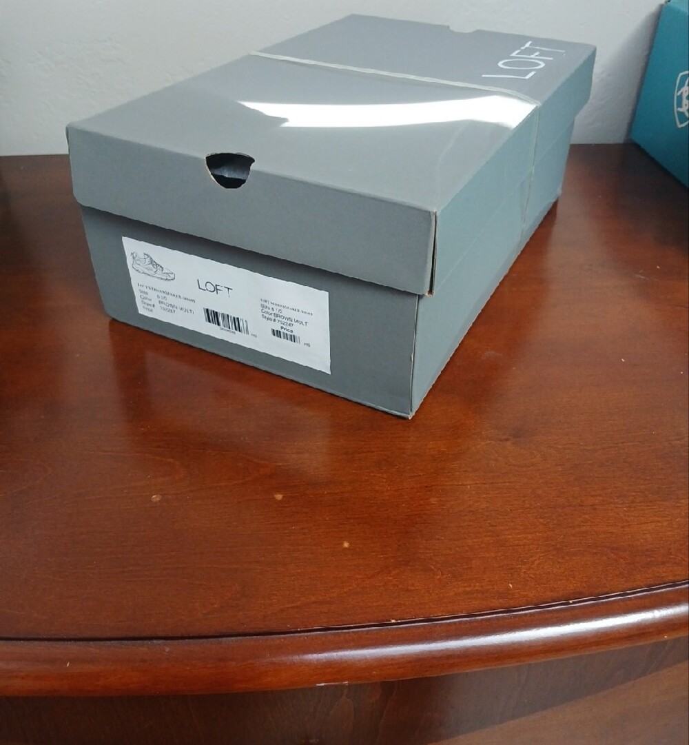 LOFT Versa 'Missy' Women's Athletic Sneakers - Picture 10 of 13